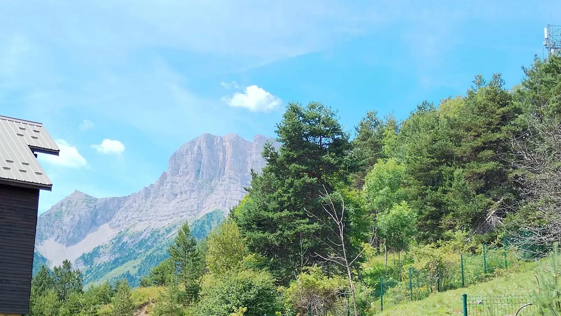 Apartment Le Duplex De Dana, Gresse En Vercors, Alpes Du Nord, Classement 3 Etoiles Par Atout France